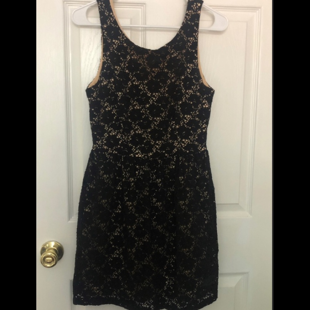 Stretch Lace cocktail dress